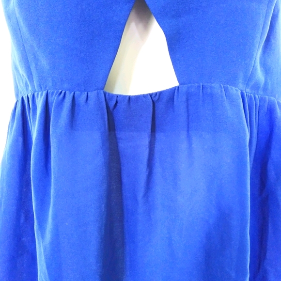 Zara Basic Royal Blue Open Hole Front Top. - Picture 4 of 6